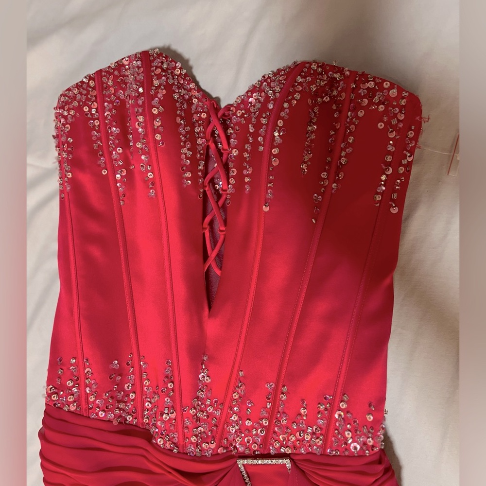 Fusha gown